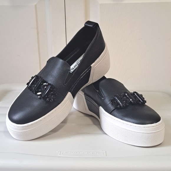 Karl Lagerfeld Shoes - Karl Lagerfeld "Lamirra" platform slip ons embellished - 7.5